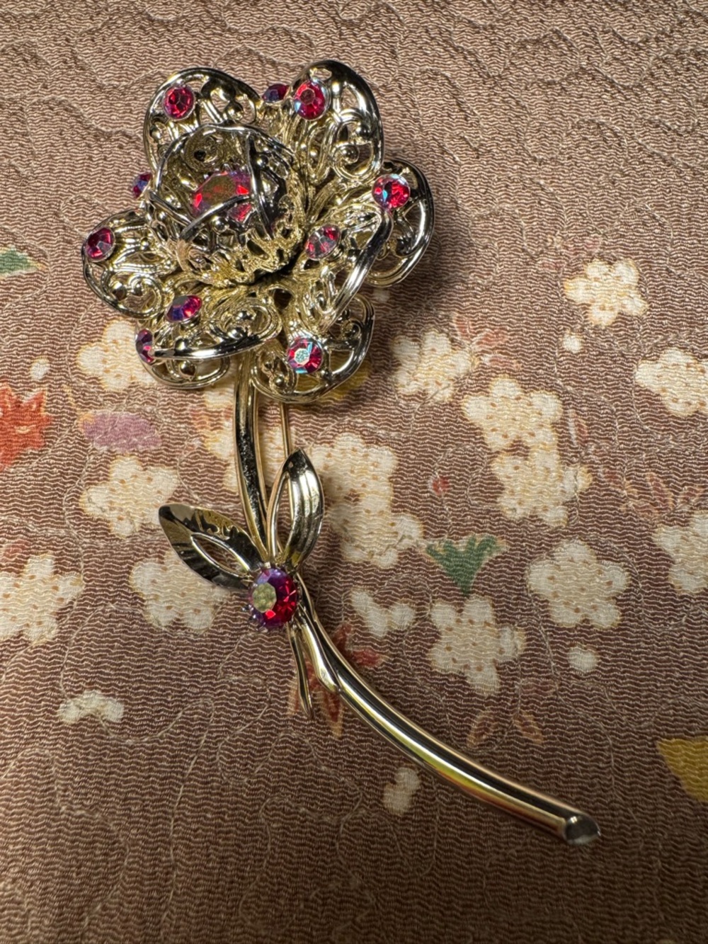 Vintage Sarah Coventry pin! Gold-Tone Floral Brooch with Aurora Borealis Stones!